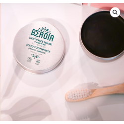 Dentifrice au charbon Beroïa pour dents propres et haleine fraîche